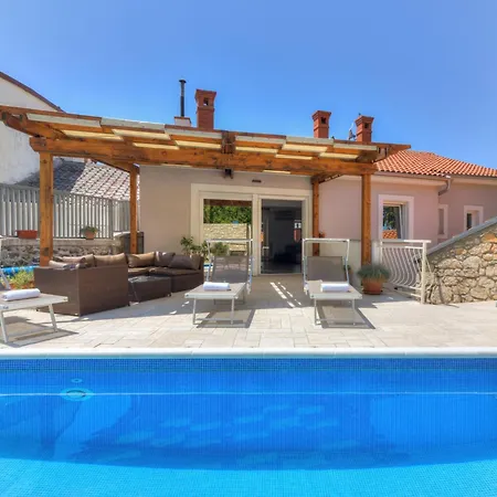 Hébergement de vacances Milla - Hr-11132-01 By Interhome